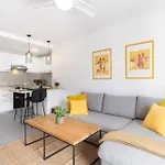Home2book Modern Seaview & Pool, Americas